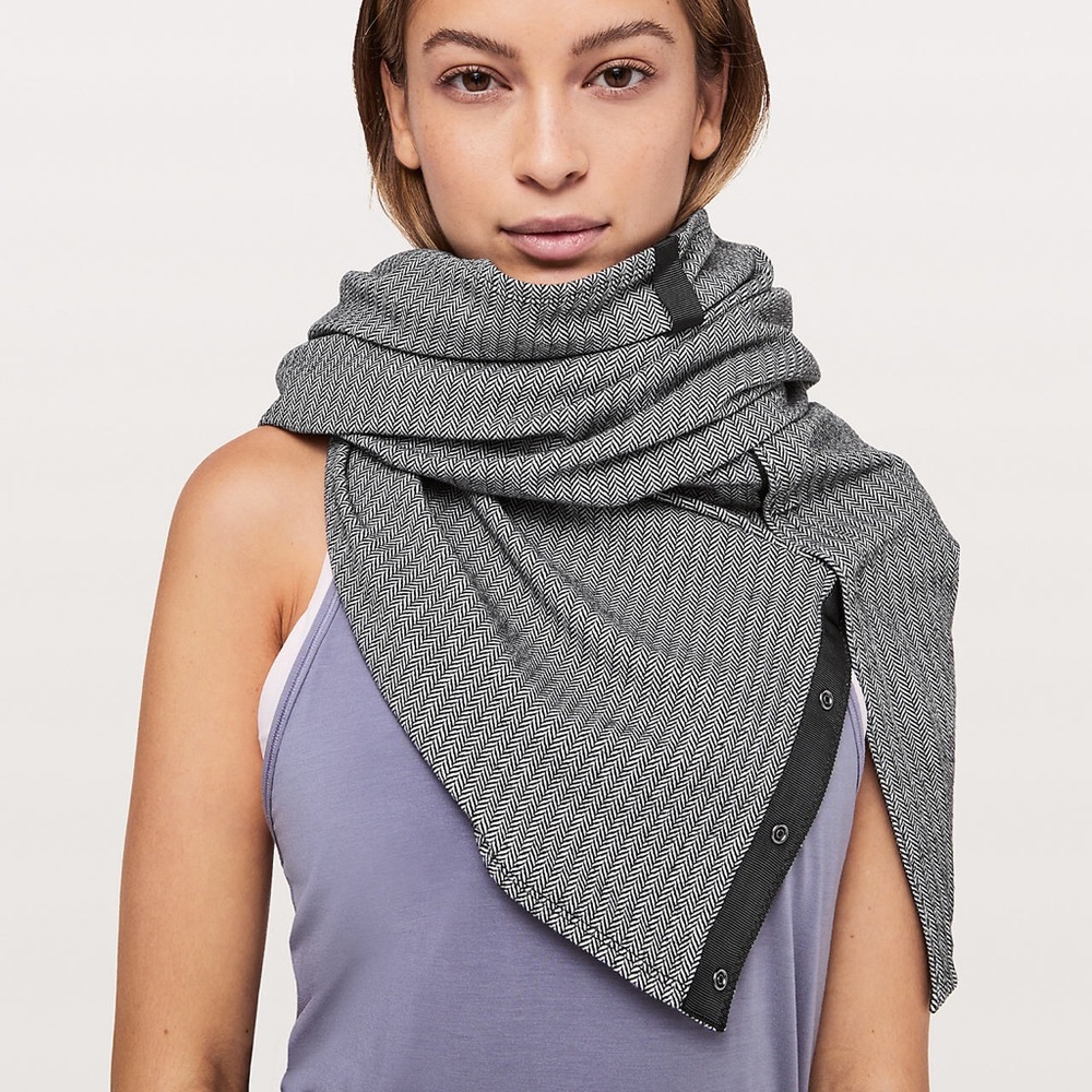 Lululemon Vinyasa Scarf